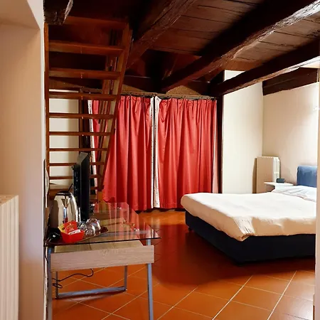 Piccolo Olina Orta San Giulio