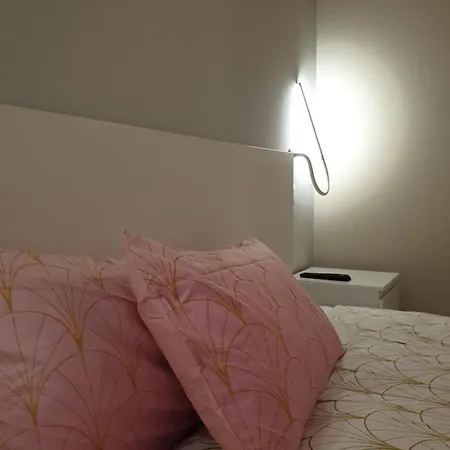 ホテル Piccolo Olina 2*