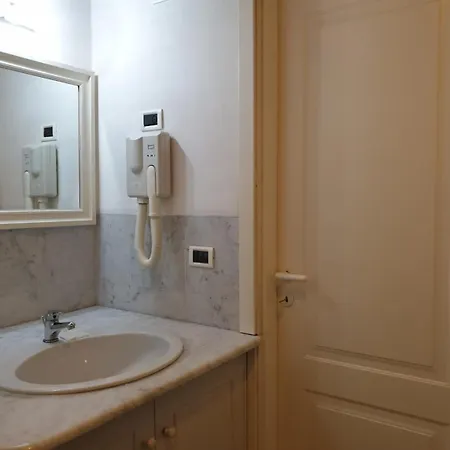 Piccolo Olina Otel Orta San Giulio