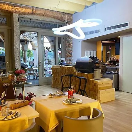 Piccolo Olina Orta San Giulio