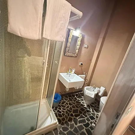 Piccolo Olina 2* Orta San Giulio